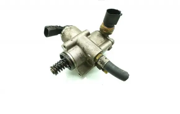 Audi A3 S3 A3 Sportback 8P Fuel injection high pressure pump