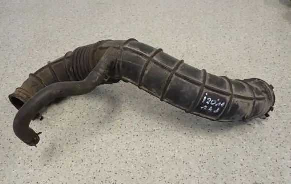 Hyundai i20 (PB PBT) Intercooler hose/pipe