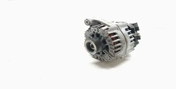 BMW 1 E81 E87 Generator/alternator 7802261