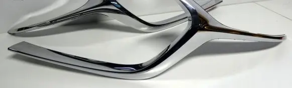 Mazda 3 Front bumper upper radiator grill SH01-13330