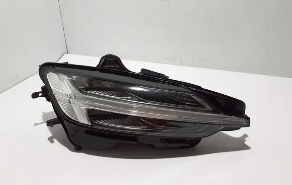 Volvo V60 Headlight/headlamp 32314179