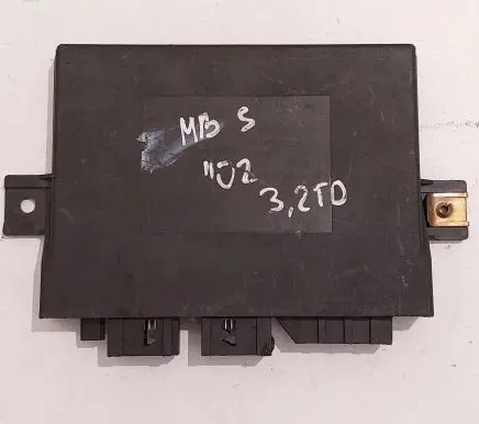 Mercedes-Benz S W220 Keyless (KESSY) go control unit/module A2305450132 PA6GB20GF10 5WK48011