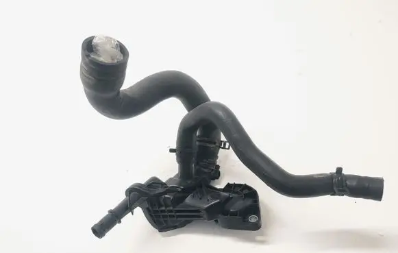 Renault Clio IV Thermostat housing 