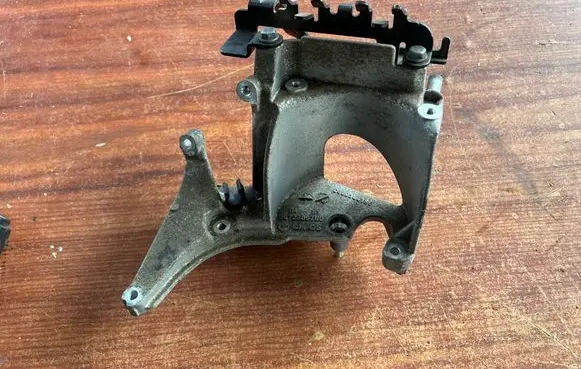 Peugeot 207 Fuel filter bracket/mount holder 9672309780