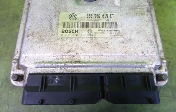Volkswagen Sharan Engine control unit/module ECU