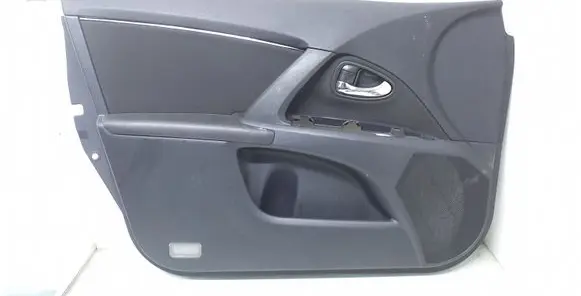 Toyota Avensis T270 Front door card panel trim 6777805040 6762405050