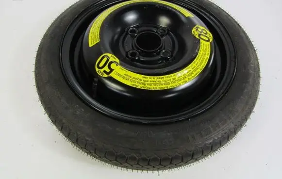 Volkswagen Polo III 6N 6N2 6NF R12 spare wheel 6N0601025G