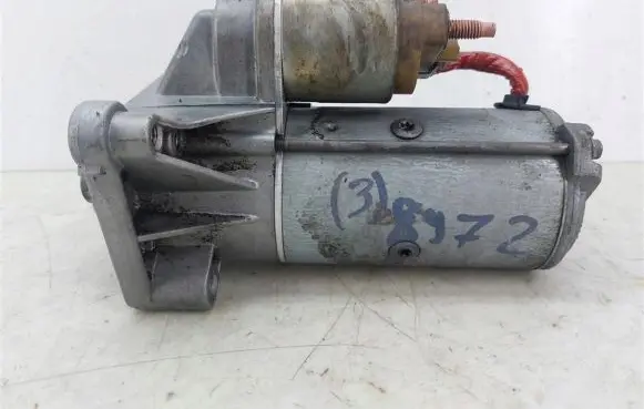 Mitsubishi Carisma Starter motor