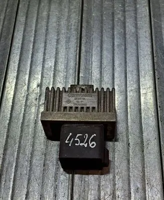 Renault Kangoo I Glow plug pre-heat relay 7700115078