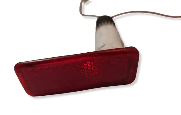 Ford Scorpio Front fender indicator light 85GG13751AA D2S2A