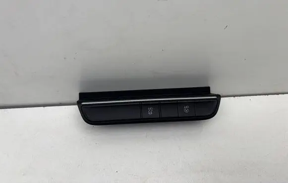 Audi Q3 8U A set of switches 8U2941567 8U0959673E