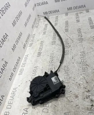 BMW 5 GT F07 Tailgate boot lock/latch motor 7211168