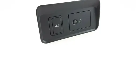 Land Rover Evoque II Tailgate/trunk/boot open switch FK7211654BC