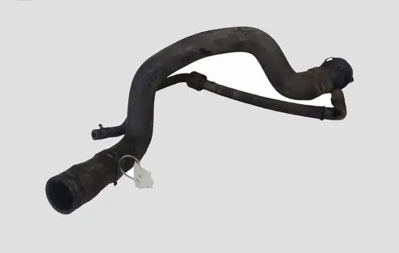Volkswagen Golf V Engine coolant pipe/hose