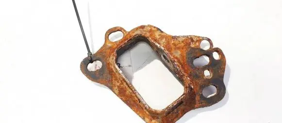 Saab 9-5 Bracket in trunk/boot 