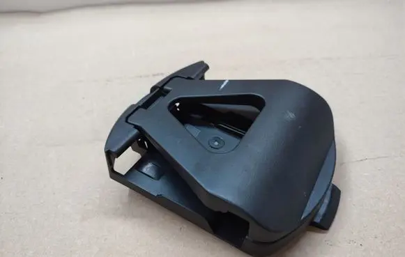Mercedes-Benz CLS C218 X218 Hazard Warning Triangle Mounting Bracket A2048900114
