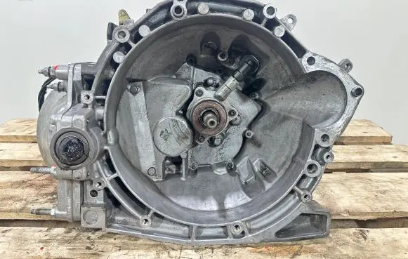 Peugeot 607 Manual 6 speed gearbox 9657871480