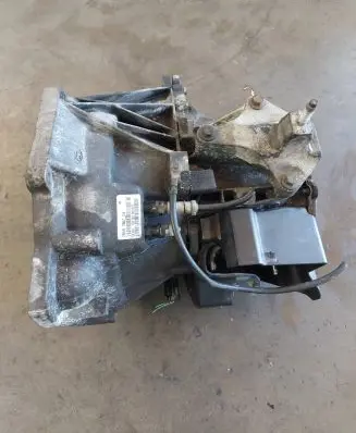 Ford Fiesta Manual 5 speed gearbox 2N1R7002CA 150103001252