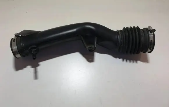 Ford Fusion II Air intake hose/pipe DS739R504FB CDQ9B 9013205