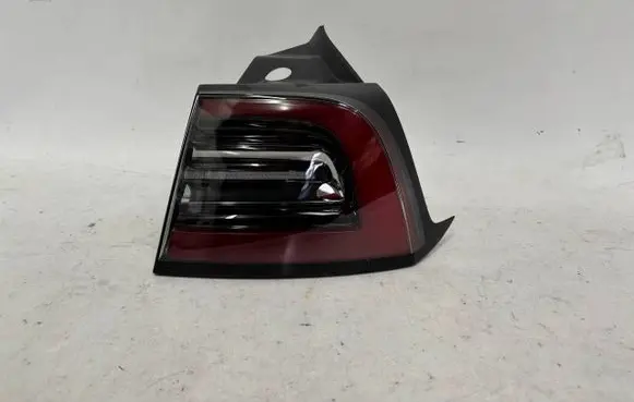 Tesla Model Y Rear/tail lights 150208700D