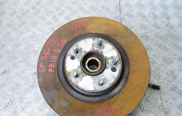 Hyundai Santa Fe Front wheel hub spindle knuckle