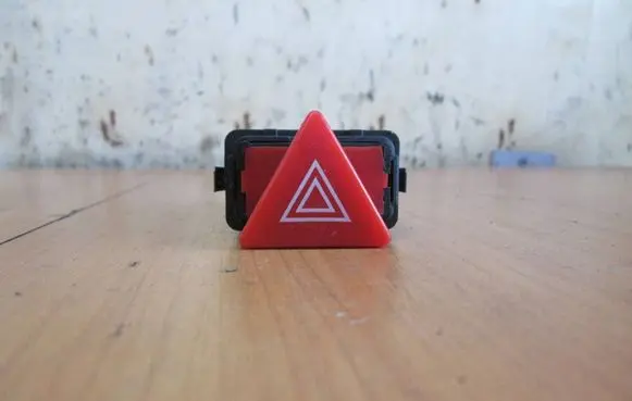 Audi A3 S3 8L Hazard light switch