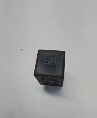 Mercedes-Benz Sprinter W901 W902 W903 W904 Other relay 161919533 72SV100