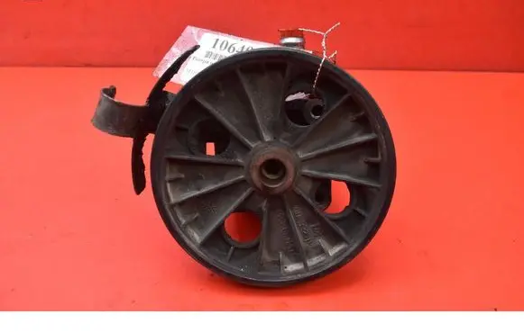 Volvo S60 Power steering pump 30741122