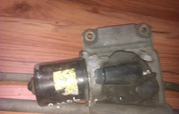 Peugeot 406 Wiper motor