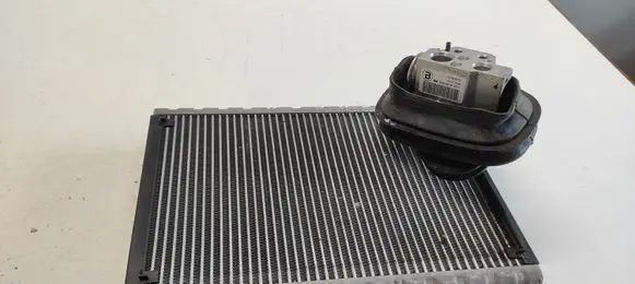 Audi A4 S4 B8 8K Air conditioning (A/C) radiator (interior) H7995003 HFC134A 523169902211