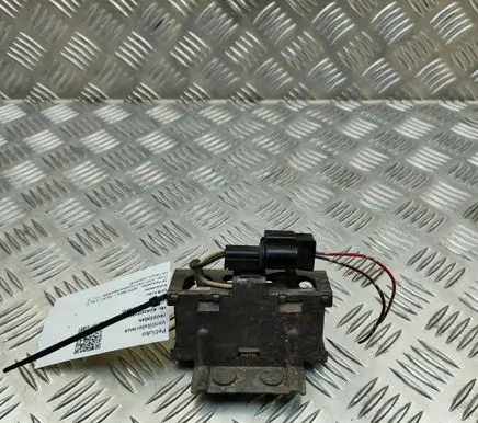 Mitsubishi L200 Heater blower motor/fan resistor MB510522