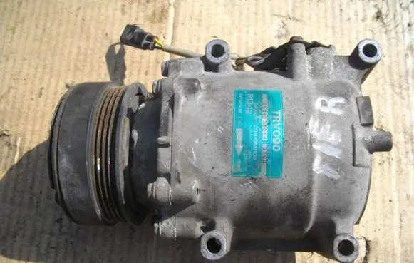 Ford Fiesta Air conditioning (A/C) compressor (pump) trv090