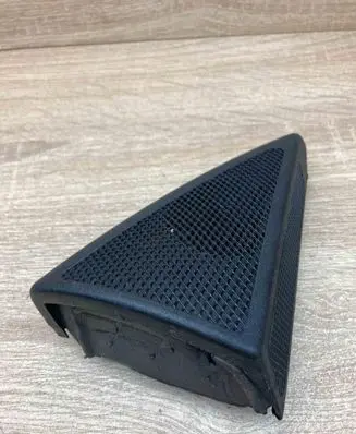 Mercedes-Benz E W211 Front door high frequency speaker A2117250298