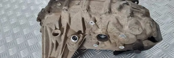 Isuzu D-Max Gearbox transfer box case 