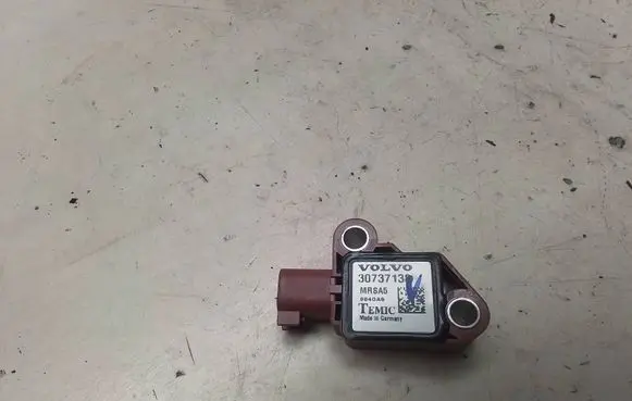 Volvo V50 Airbag deployment crash/impact sensor 30737138 MRSA5 8840A6