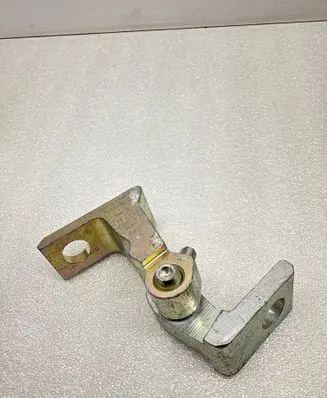 Audi A4 S4 B8 8K Front door upper hinge 8K0831402D A046574