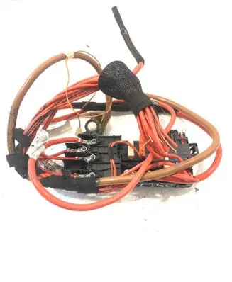 Mercedes-Benz ML W164 Fuse box set 2115452601 013948411