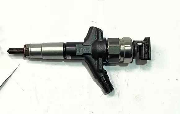 Subaru Outback Fuel injector 16613AA030