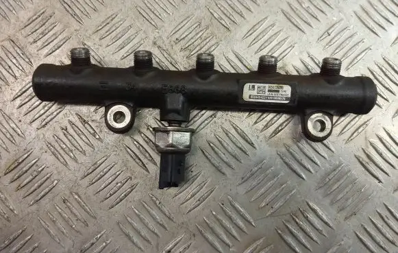 Ford Focus C-MAX Fuel main line pipe 9654726280 052440432