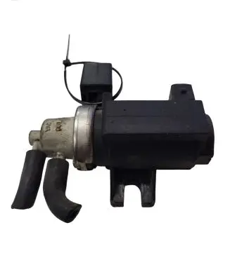 Volvo XC90 Turbo solenoid valve 72190329 30637251