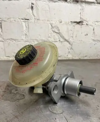 Porsche 911 996 Master brake cylinder ALTUR1973