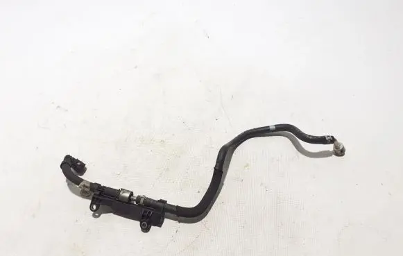 Audi A6 S6 C8 4K Air intake hose/pipe 06N133723