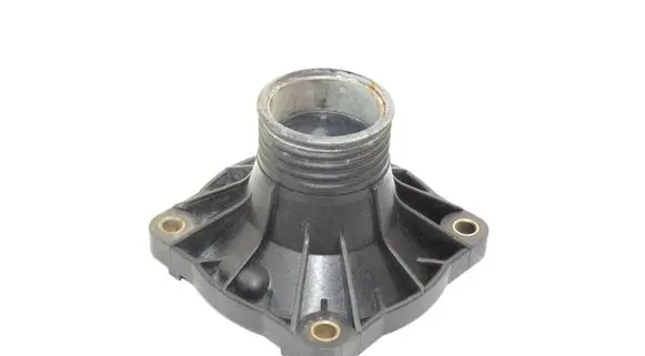 BMW 7 E38 Thermostat housing 11531720173 1720173