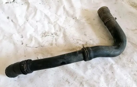 Ford Galaxy Intercooler hose/pipe 7m3145957a ym2110c352ea