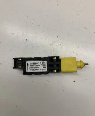 Audi A6 S6 C5 4B Airbag deployment crash/impact sensor 4B0959643E