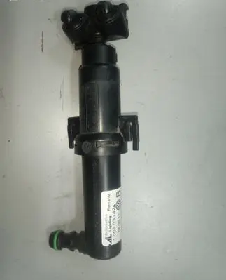 Volkswagen Tiguan Headlight washer spray nozzle 5N0955978 5N0955110