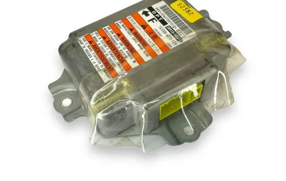 Suzuki Grand Vitara I Airbag control unit/module 3891050J10 0262700Y5T 1523006270
