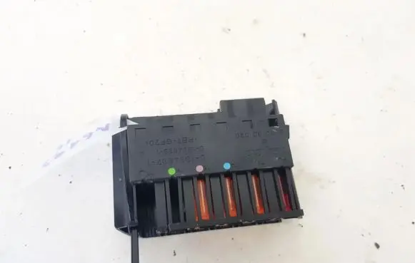 Mercedes-Benz E W211 Fuse box set 013948371 0-13948838-1a