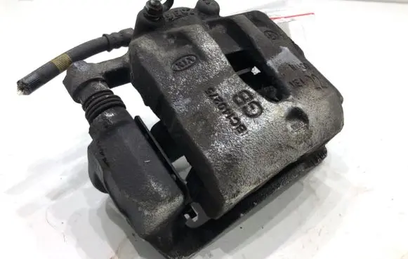 Hyundai i20 (GB IB) Front brake caliper 