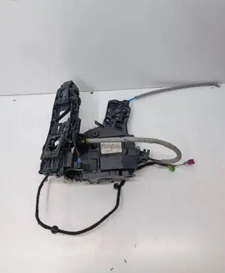 Mercedes-Benz GLC C253 Front door lock A0997208601